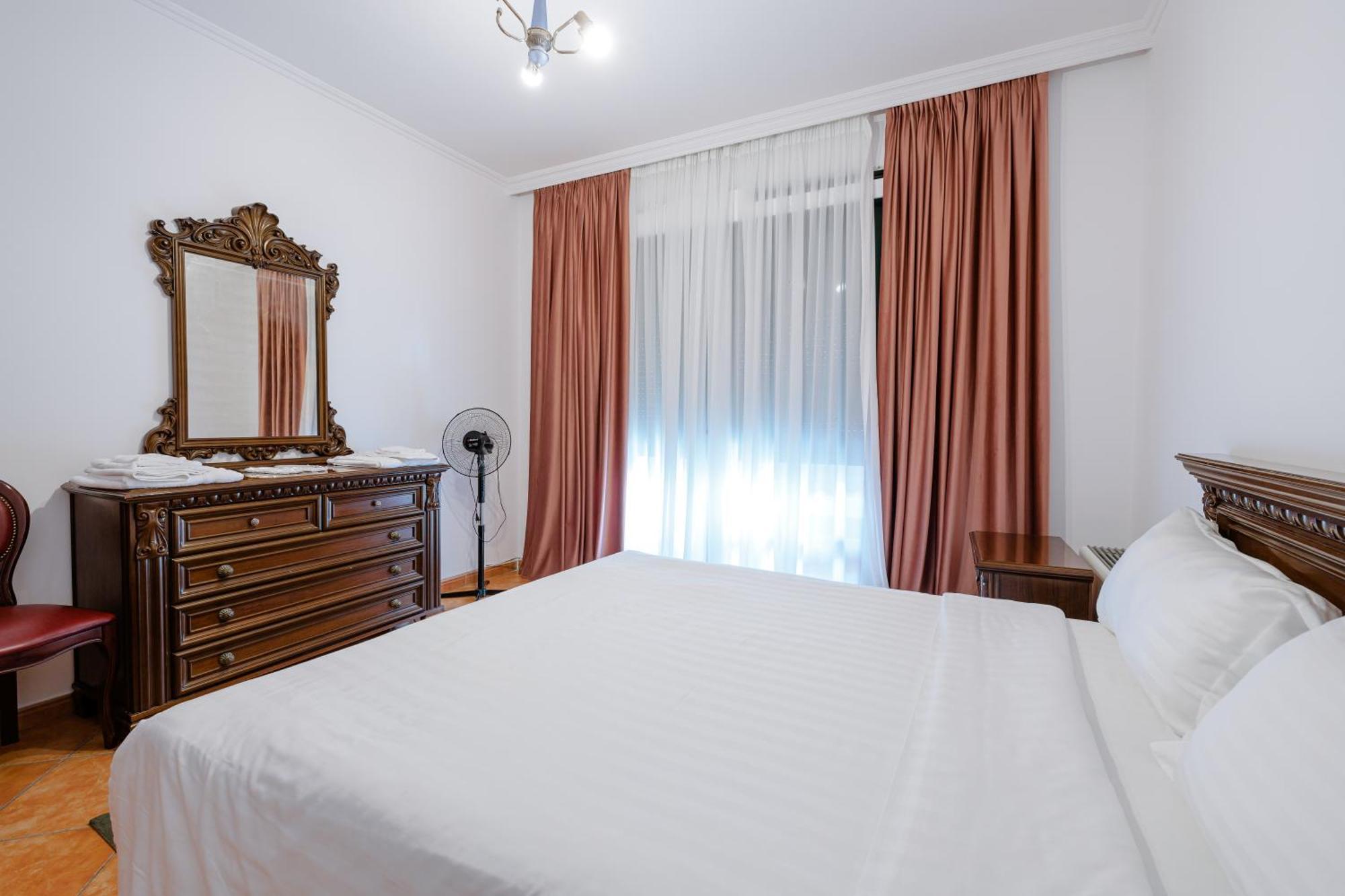 Boutique Hotel Whisky Tirana Pokoj fotografie